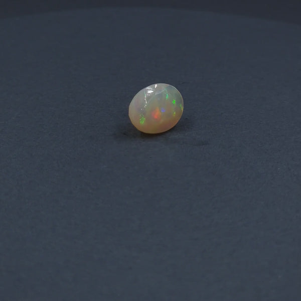 Opal Welo 2.41ct Ethiopia